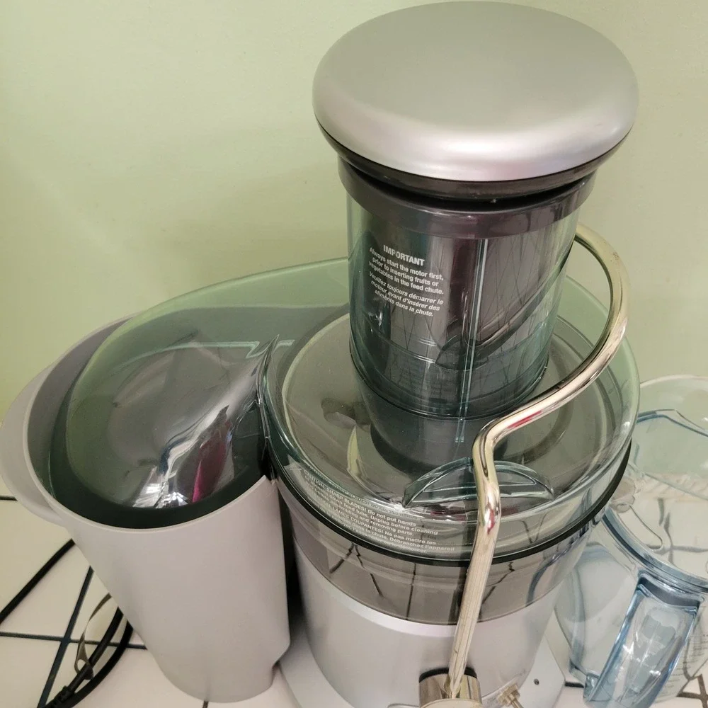 Breville Juicer Silver Dual Speed Wide Chute Juice Fountain Plus JE98XL WORKS